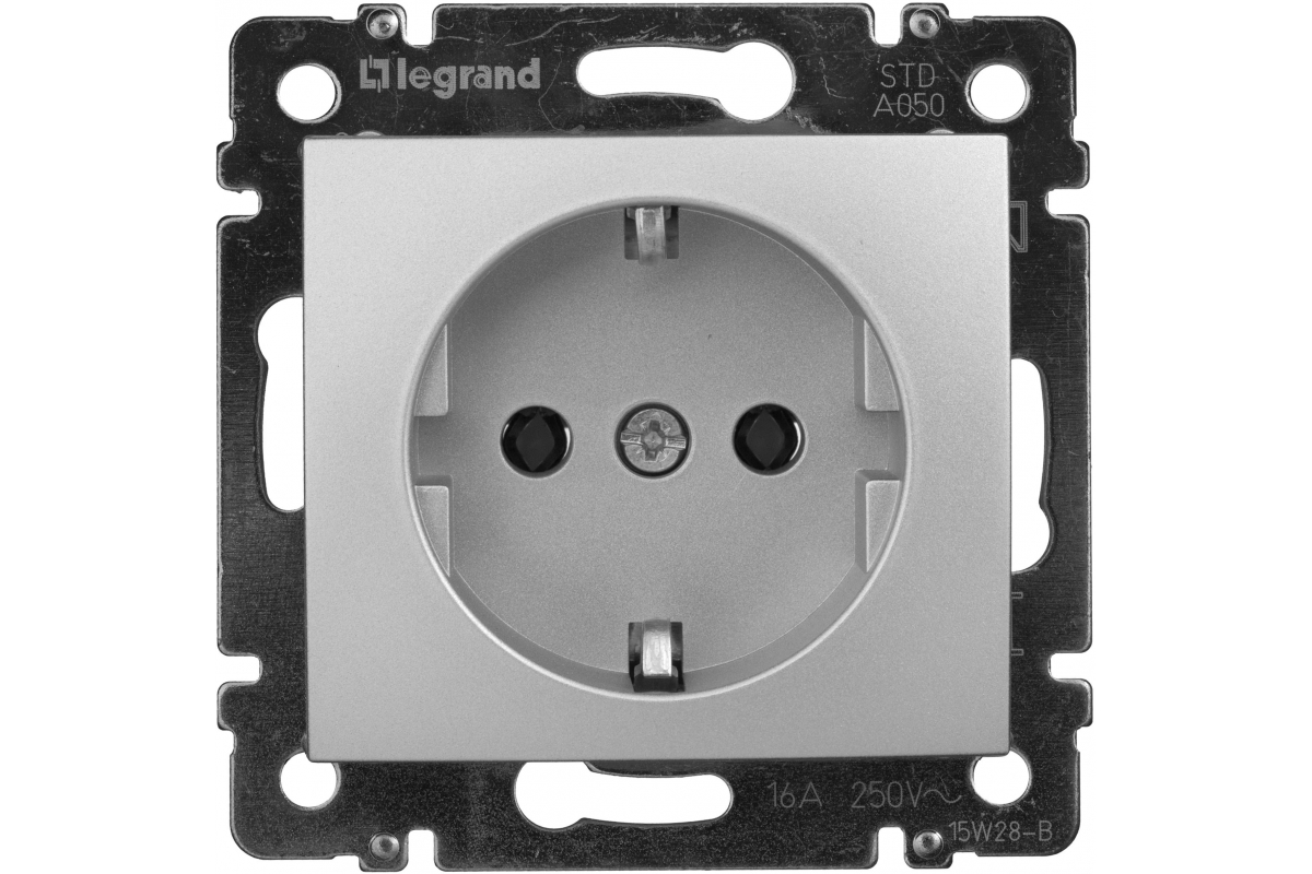 Розетка VALENA IEK (Legrand) скрытый монтаж, с заземлением в рамку, алюминий (770120)